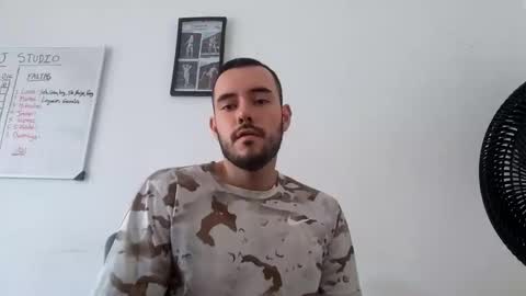 Esteban Reyes  independent model online show from 12/18/25, 06:36