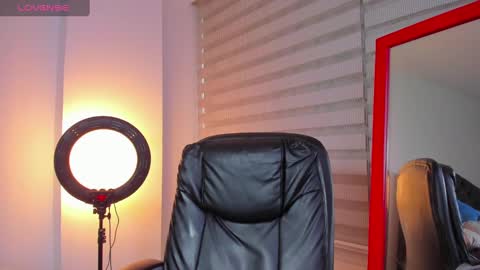 ESTEBAN online show from 02/28/25, 09:23