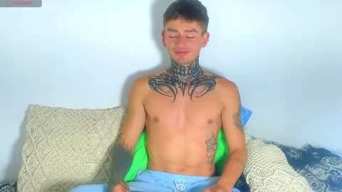 Esteban independent model online show from 06/25/26, 07:02