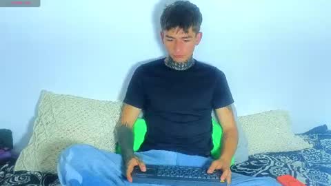 Esteban independent model online show from 06/30/26, 08:21