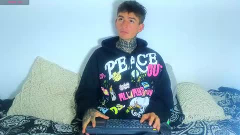 Esteban independent model online show from 07/01/26, 06:51