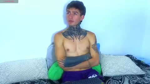 Esteban independent model online show from 07/10/26, 04:31