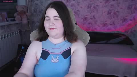 estelle_hicks online show from 03/30/26, 06:53