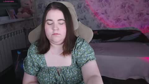 Snapshot of estelle_hicks chatting on 06/01/26, 06:53 estelle_hicks online show from 06/01/26, 06:53