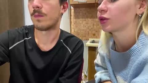 Snapshot of ester_vixen chatting on 09/30/25, 06:24 Ester online show from 09/30/25, 06:24