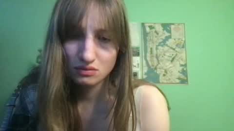 Snapshot of esthergreyplus chatting on 01/31/25, 09:05 Esther Grey online show from 01/31/25, 09:05