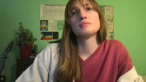 Snapshot of esthergreyplus chatting on 02/03/25, 10:11 Esther Grey online show from 02/03/25, 10:11