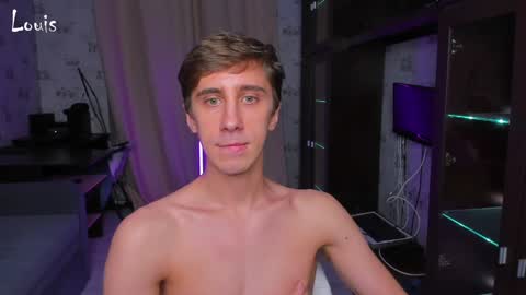 Snapshot of esthetics_boys chatting on 12/05/24, 12:30 LOUIS online show from 12/05/24, 12:30