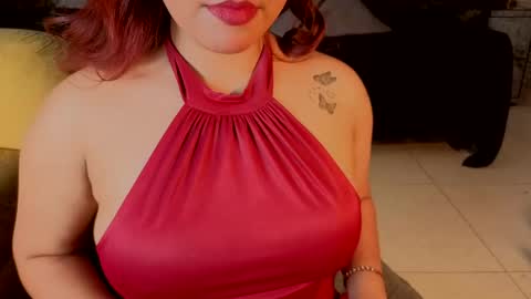 estrella05_ online show from 10/21/25, 04:13