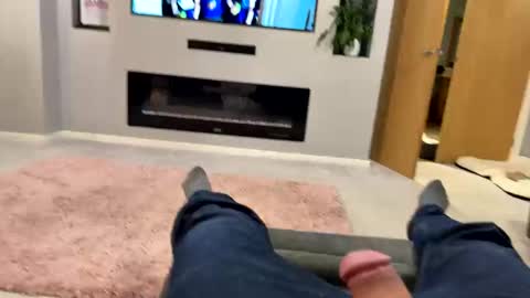 esxguy1 online show from 03/17/26, 08:56