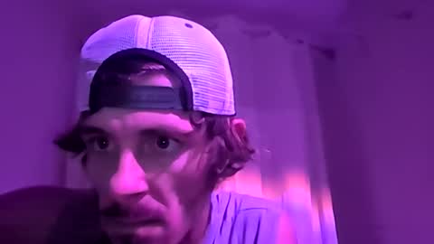 et528007 online show from 12/18/25, 01:50