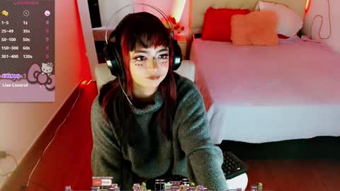 Moon online show from 10/08/25, 07:44