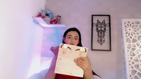 Snapshot of eternal_moonqs chatting on 08/04/26, 06:43 Moon online show from 08/04/26, 06:43