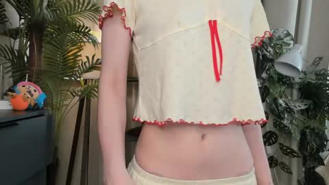 Natalie online show from 05/06/26, 05:57