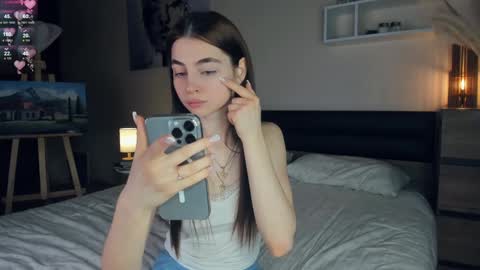 Snapshot of eternity_is_endless chatting on 01/17/25, 07:19 Mary online show from 01/17/25, 07:19