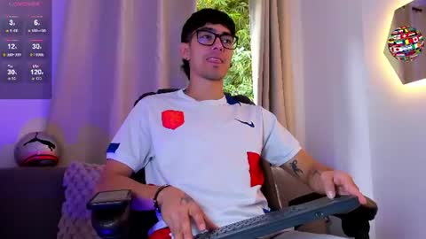 etham_wolf1 online show from 06/16/26, 05:59