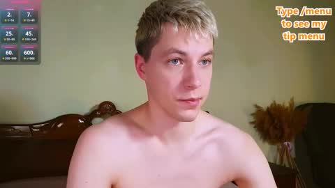 Ethan online show from 01/15/26, 01:43