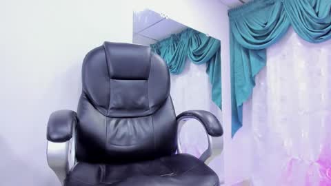 Ethan online show from 01/19/25, 12:17