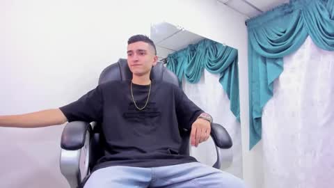 Ethan online show from 01/24/25, 08:54