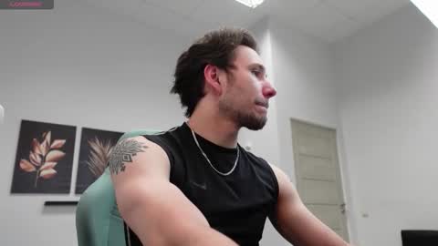 Snapshot of ethan_fyre1 chatting on 10/12/25, 04:44 Ethan online show from 10/12/25, 04:44