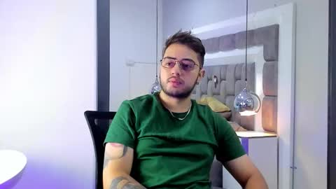 ethan_greys online show from 11/23/25, 02:55