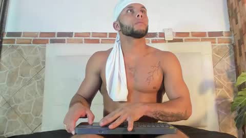 ethan helmut online show from 12/06/24, 07:34