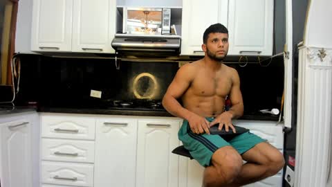 ethan helmut online show from 01/06/25, 11:18