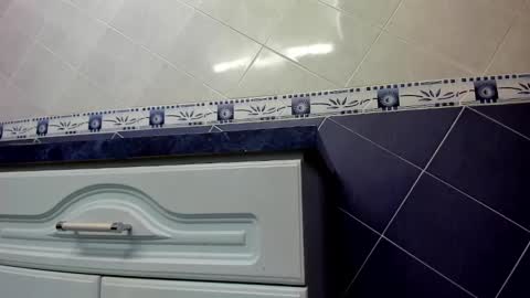 ethan helmut online show from 01/28/25, 07:43