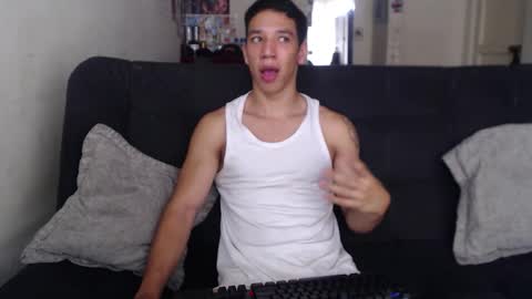 Ethan Noir online show from 12/22/25, 04:04