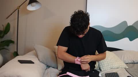 ethan_occonor online show from 10/05/25, 06:39