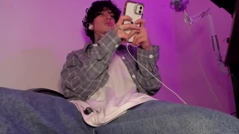 Ethan sykes online show from 10/24/25, 05:20