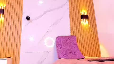 ethan_thouse online show from 11/06/25, 07:42