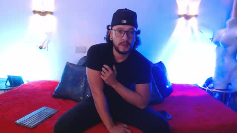 Snapshot of ethan_w7 chatting on 10/05/25, 11:57 ethan w7 online show from 10/05/25, 11:57