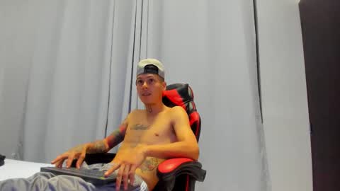 Snapshot of ethan_wolfe chatting on 03/03/26, 04:57 Mauricio Marin Antia online show from 03/03/26, 04:57