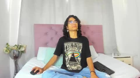 ethanblackwoodd online show from 10/21/25, 07:47