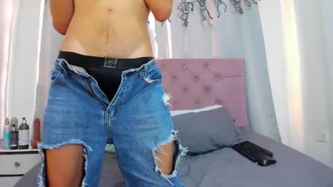 ethanblackwoodd online show from 12/04/25, 09:12