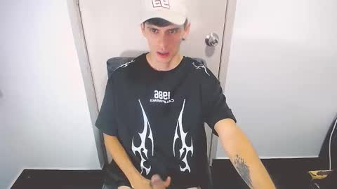 EthanColeeman online show from 04/19/26, 04:56