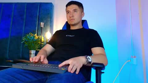 ethanconnor_ online show from 10/27/25, 12:31