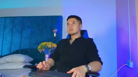 ethanconnor_ online show from 10/29/25, 12:29