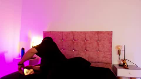 ethanconnor_ online show from 01/19/26, 12:09