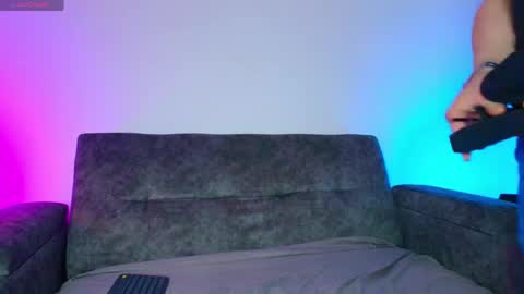 ethanconnor_ online show from 04/05/26, 12:13