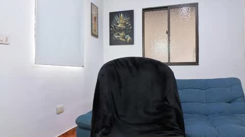 ethangreey1 online show from 12/01/25, 07:19