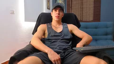 ethangreey1 online show from 04/25/26, 02:36