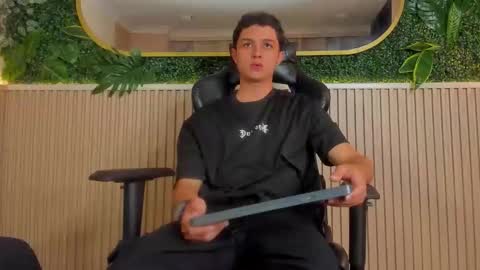 ethanlowell online show from 01/18/26, 02:48