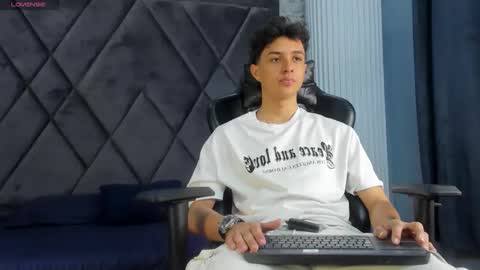 ethanlowell online show from 03/31/26, 08:53