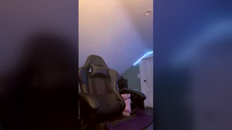 ethanvsvioletxxx online show from 01/05/26, 10:24