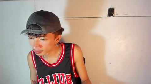 Snapshot of ethereal_ethan chatting on 04/22/26, 05:14 Ethan online show from 04/22/26, 05:14