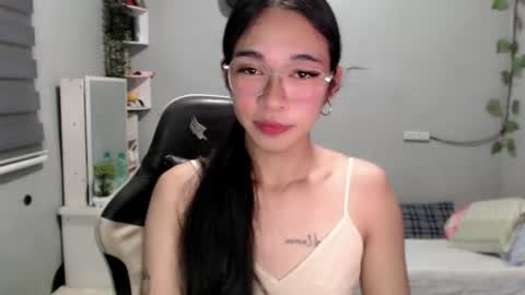 Snapshot of ethereal_ethan chatting on 06/27/26, 12:22 Ethan online show from 06/27/26, 12:22