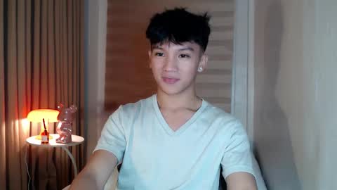 Snapshot of etherealboytoy4hire chatting on 02/03/26, 12:54 Rey online show from 02/03/26, 12:54