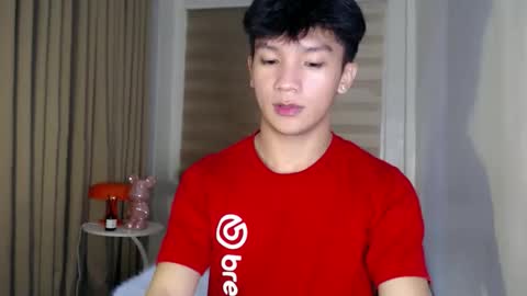 Snapshot of etherealboytoy4hire chatting on 02/22/26, 01:20 Rey online show from 02/22/26, 01:20